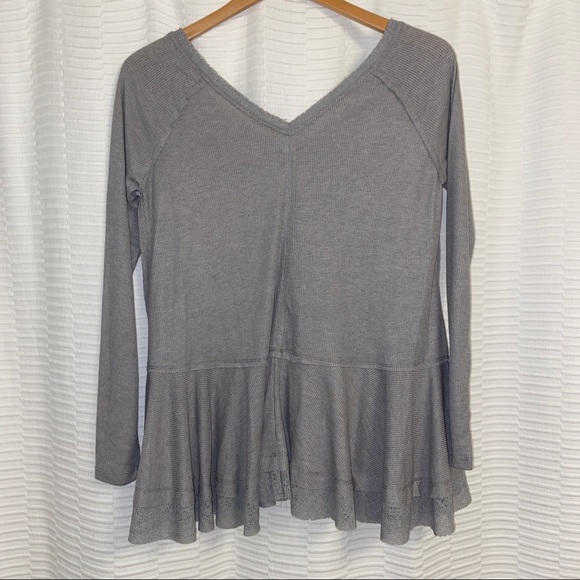 Altar’d state peplum bottom lace trim long sleeve - Picture 7 of 8